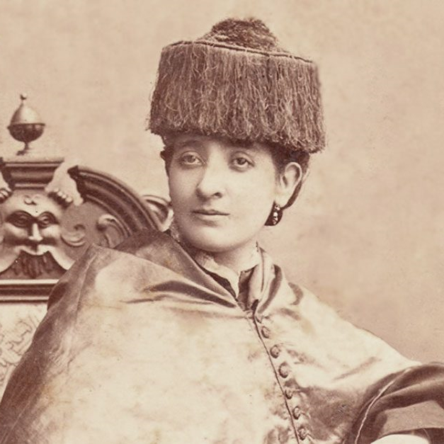 “Universitarias: pioneras en las aulas” és un projecte col·laboratiu dels arxius universitaris presentat a #XXIXJornadasCAU on <a href="/UniBarcelona/">Universitat de Barcelona</a> participa amb la figura de Martina Castells
En parlem a la notícia web #arxiuUB  👉ub.edu/portal/web/ead…