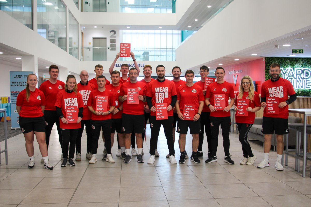 SAFCFoL's tweet photo. 𝑾𝒆𝒂𝒓 𝑾𝒆𝒂𝒓𝒊𝒏𝒈 𝑹𝒆𝒅 🟥👕

Today we're joining @SRTRC_England's Wear Red Day  at the @BeaconofLight 📸

Marking the day's 10th anniversary, we're encouraging everyone to wear red to help tackle racism in football and society 🛑

#WRD2024 | #ShowRacismTheRedCard