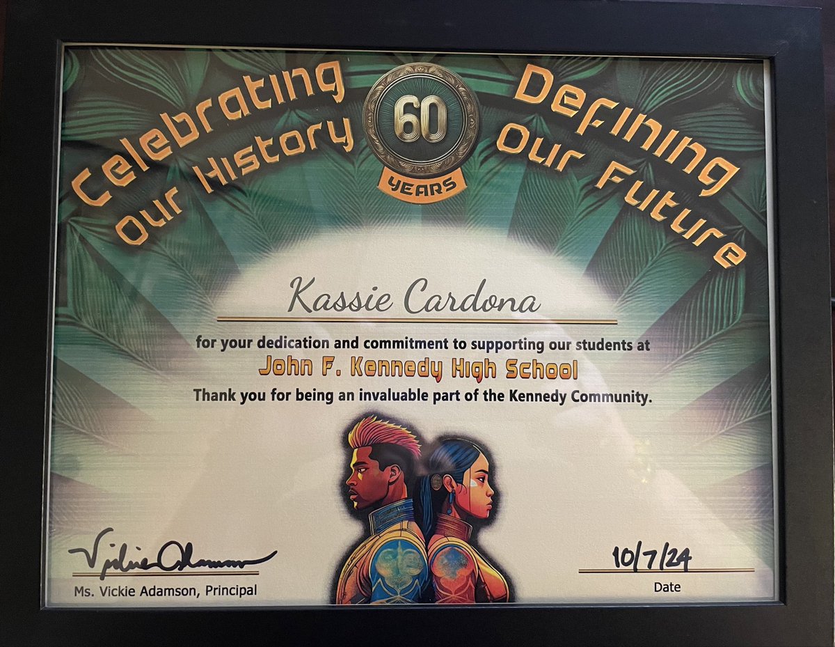 PPW Kassie Cardona celebrated by her school staff for her dedication to the school community! #PPWsAreThere <a href="/MCPS/">MCPS</a> <a href="/mcps_osfse/">Student & Family Support & Engagement</a>
