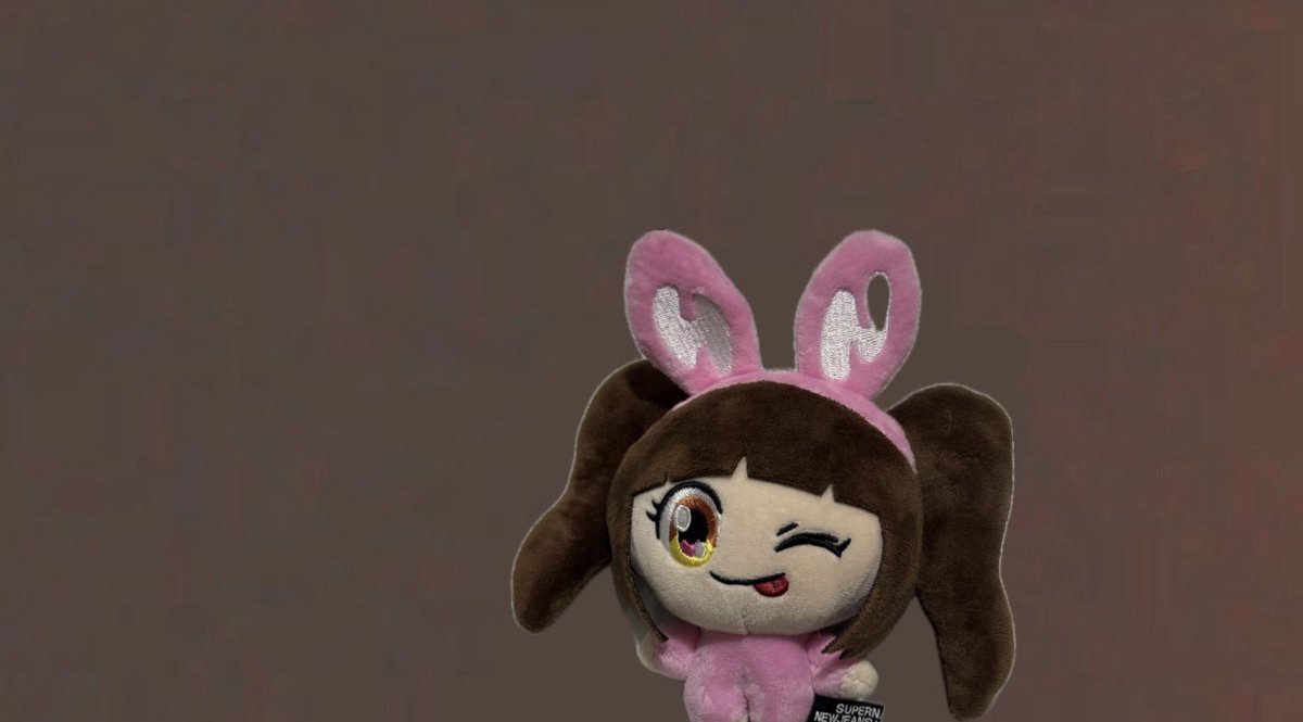 nekogachikawaii's tweet image. #hanni