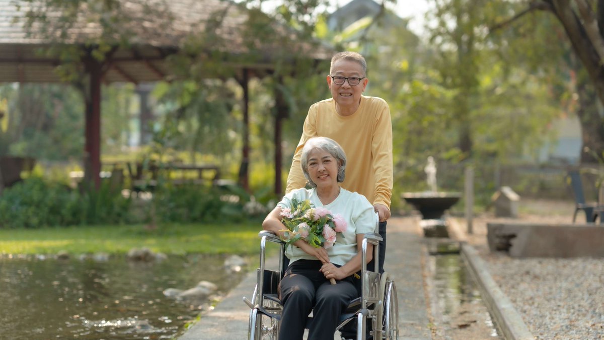 Applications are now open for registered care homes (grade 3 or above) to join our new reducing stress and distress improvement programme. Please apply at ihub.scot/news/join-the-… no later than Friday 1 November.