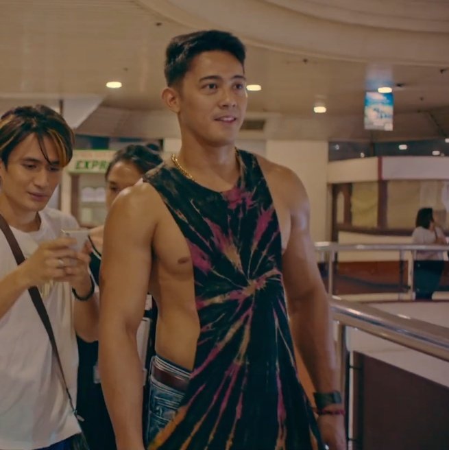 pbbexclusives's tweet photo. ANG HOT NI ARGEL. 🥰🥰

Argel Saycon in the film 'Some Nights I Feel Like Walking.'

#SimeNightsIFeelLikeWalking https://t.co/6s80n5TWfp