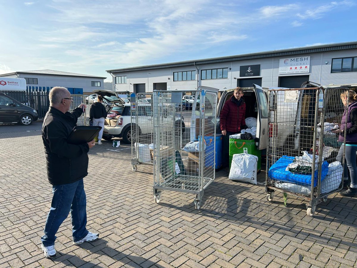 Morning visit from <a href="/GMBWSW/">GMB Wales & South West</a> speaking to Evri couriers at the Weston Super Mare Delivery unit about the current Evri pay offer and reopening of lifestyle courier transfers to self employed plus contracts for GMB members only.