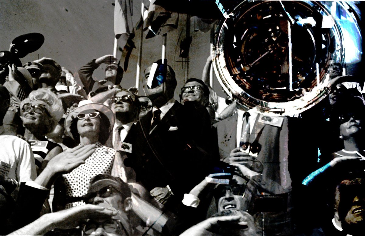 Moving On Music tweet media