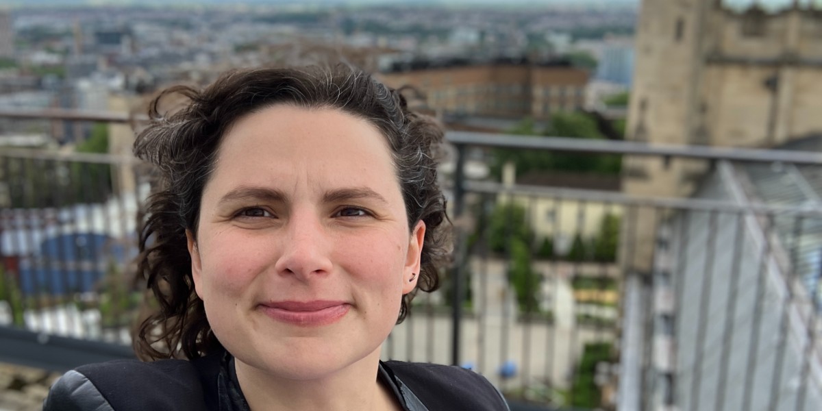 Many congratulations to rising star astrophysicist Dr Hannah Wakeford, who has scooped a stellar award set to take exoplanet research to new heights.🌠🪐☁️

Find out more bristol.ac.uk/news/2024/octo…

#exoplanets #astronomy
<a href="/StellarPlanet/">Hannah Wakeford</a> <a href="/BristolUniPhys/">School of Physics - University of Bristol</a> <a href="/BristolChem/">Bristol Chemistry</a>