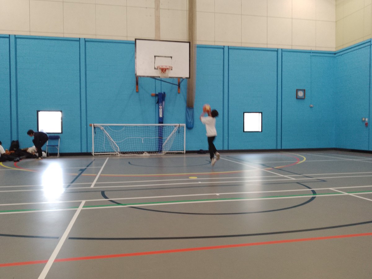 @thewavellschool You can see our brilliant Basketballer Jerry making lay-ups and other skills on:

Thursday lunchtime - Year 7/8 Boys Basketball. 
#basketball4all