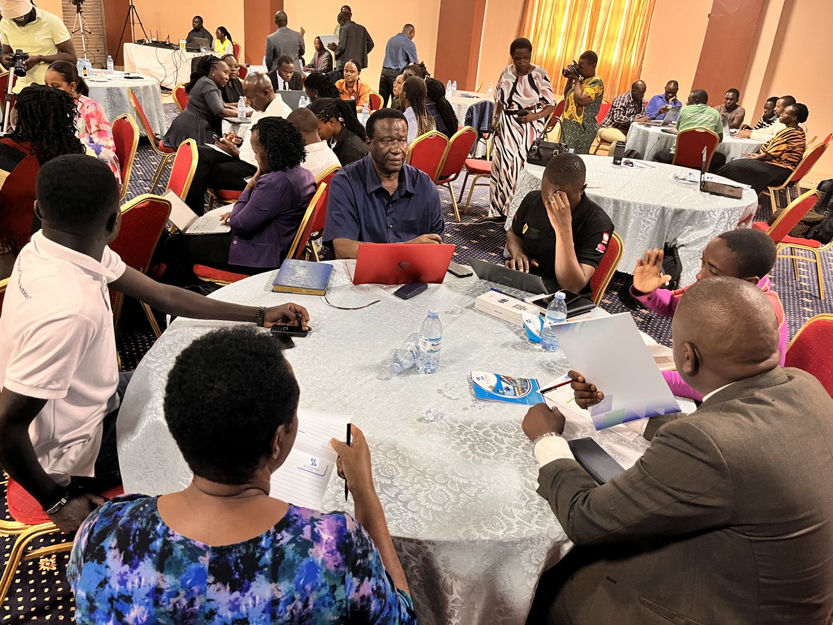 EmliBwaise's tweet photo. Group sessions to discuss key thematic issues :#adaptation
#mitigation
#finance
#technology
#capacitybuilding
#lossanddamage
#healthandclimatechange
#genderandclimatechange
#INSOLIDARITYFORAGREENWORLD https://t.co/yyUmI1EjsY