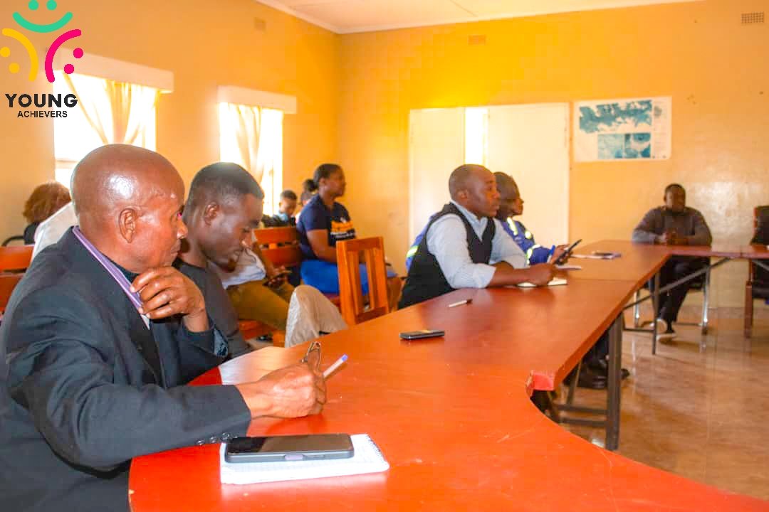 achieversorgy's tweet photo. We recently attended the 2024/25 rain season update meeting from the dep. of met and @AgritexS for Chimanimani district with support from @greengovzw1 https://t.co/55O6H5Lj9y