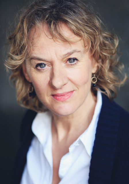 🌟 CASTING ANNOUNCEMENT 🌟
We are excited to announce Niamh Cusack (Big Mood, We Live In Time) as the Narrator in James Joyce's The Dead presented by <a href="/thefourthchoir/">The Fourth Choir 🏳️‍🌈🏳️‍⚧️</a>.
🗓️ 14-15 Jan
Book now 🎟️ wiltons.org.uk/whats-on/james…
📷: Sam Irons