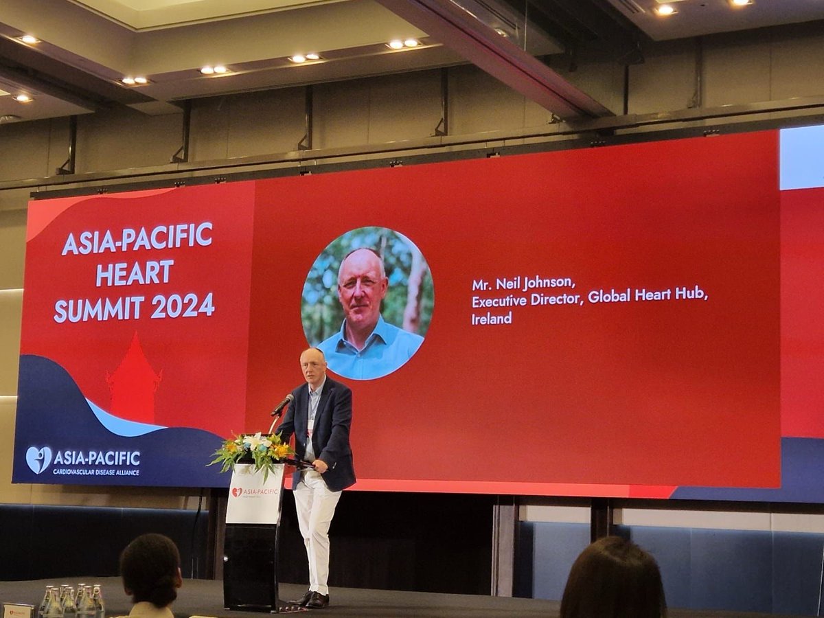 Global Heart Hub Executive Director Neil Johnson on stage at the #𝗔𝘀𝗶𝗮𝗣𝗮𝗰𝗶𝗳𝗶𝗰𝗛𝗲𝗮𝗿𝘁𝗦𝘂𝗺𝗺𝗶𝘁 in Bangkok, Thailand speaking on the important role of the patient voice in tackling CVD in the region and globally.

#UnitedAgainstCVD #HeartHealth #AsiaPacific