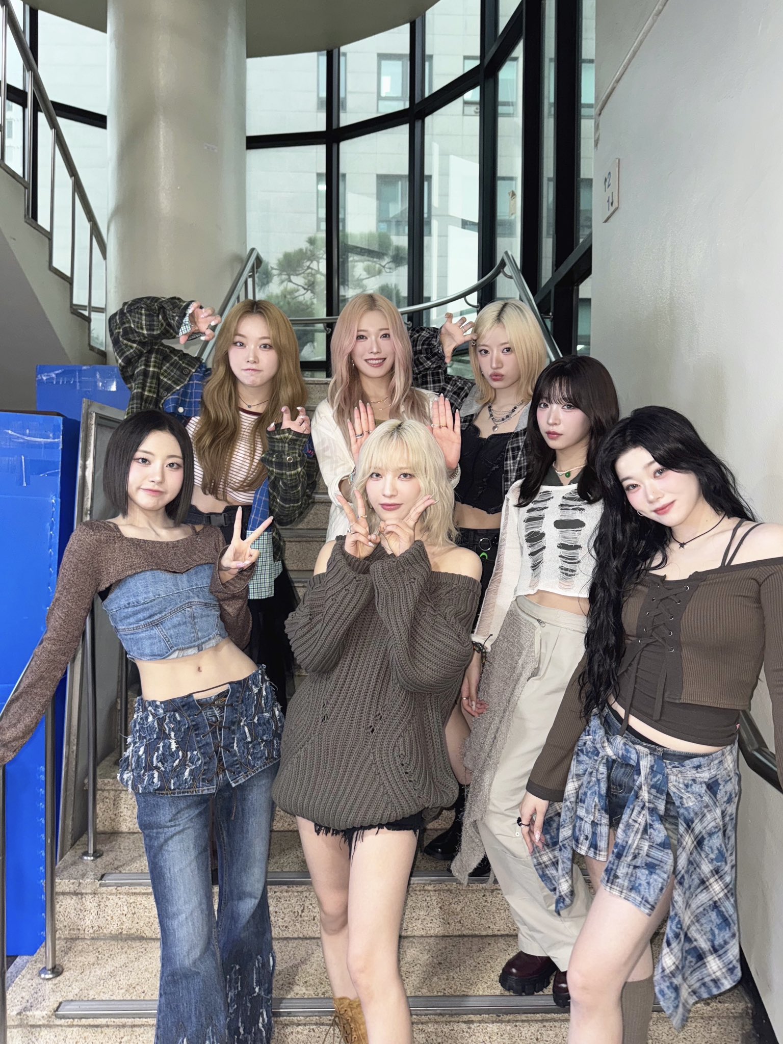 GaKfrvEbMAAsInq?format=jpg&name=large