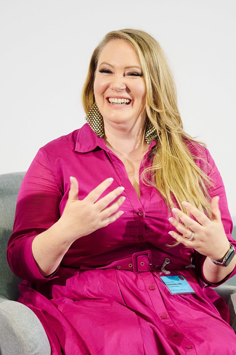 Our Managing Director AT shared insights on “Digital Receivables Management,” showcasing how PAIR Finance leverages AI and behavioral science to enhance debt recovery at the Digital Finance Forum in Austria! 🇦🇹

#digitalfinanceforum2024 #AI #DebtCollection