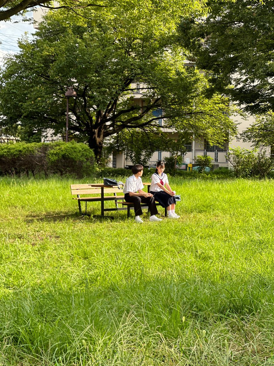 lastnote_fujitv's tweet photo. 木𝟣𝟢ドラマ 〖 #わたしの宝物 〗
💠第1話オフショット💠

中学時代の美羽と冬月にとって
思い出のベンチでの一枚📷𓏸⁡𓈒

𝟣𝟢月𝟤𝟦日第𝟤話放送 .′.′
#TVer では第1話見逃し配信中📺
💠 https://t.co/ERNEk5hfYO
#原田花埜    
#小山十輝 
#フジテレビ
#木曜劇場 https://t.co/ZzyQ5TAGDt