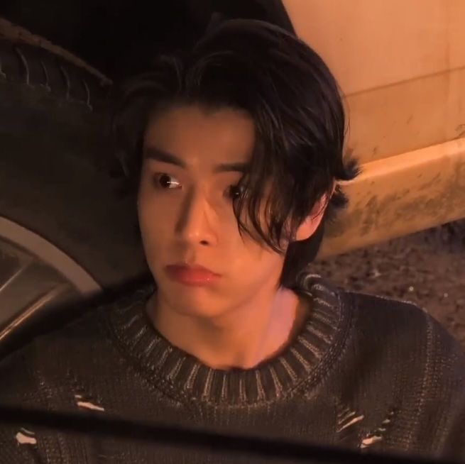 ikeupop's tweet image. OH MY GOD 😢