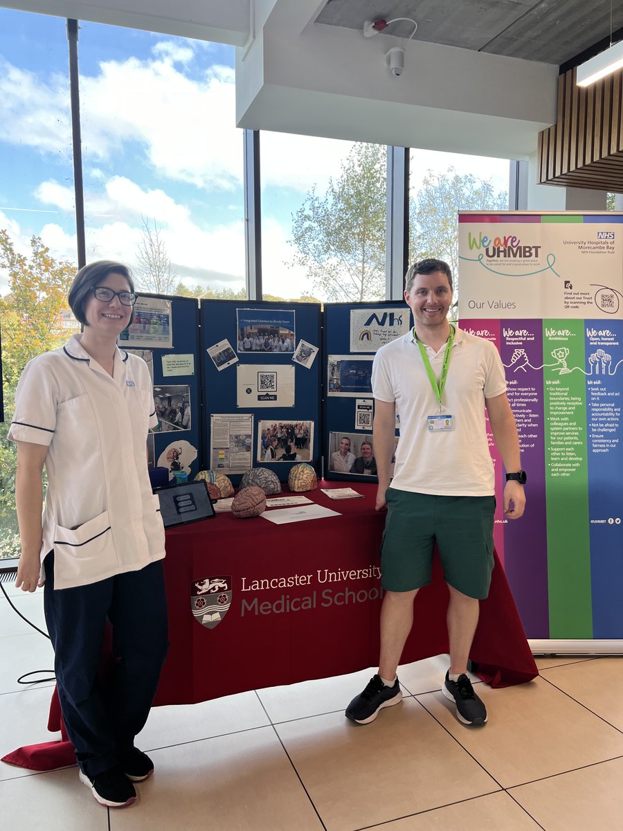 UHMBICST's tweet photo. We had a great afternoon meeting students at the latest @LU_SportsExSci Guest Speaker Series event, as part of our ongoing collaboration with @LancasterUni 
We were able to promote the work of AHPs and highlight career opportunities within @UHMBT 
#stroke #networking #partnership https://t.co/2MN7zqMbgw