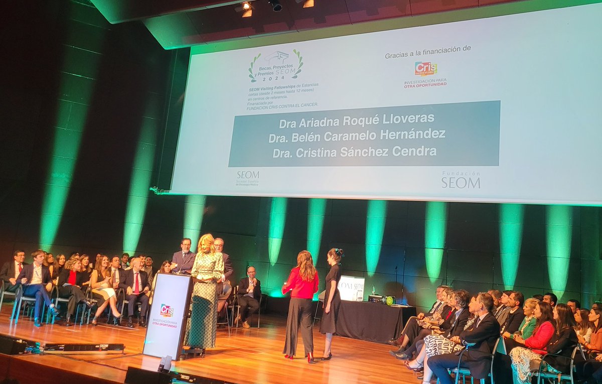 OncoGir's tweet photo. Enhorabona a la Dra Ariadna Roqué per l'obtenció d'una beca @_SEOM per poder fer una estança internacional al Memorial Sloan Kettering Cancer Center de Nova York. Estem segurs que aquesta estança formativa retornarà en molts beneficis personals, per l'equip i els pacients! 🔝💪👏 https://t.co/ftfVCDuVc1