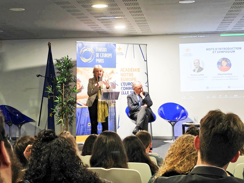 Commission européenne 🇪🇺 (@uefrance) on Twitter photo "Chaque euro investi dans la politique européenne de cohésion permet de générer trois euros de richesse additionnelle"
📸 <a href="/ElisaFerreiraEC/">Elisa Ferreira</a>, commissaire européenne à la cohésion, participait ce matin à la session inaugurale de l'<a href="/AcademieNE/">Académie Notre Europe</a> à la <a href="/MdEuropeParis/">Maison de l'Europe de Paris</a> 🇪🇺🇫🇷 "Chaque euro investi dans la politique européenne de cohésion permet de générer trois euros de richesse additionnelle"
📸 <a href="/ElisaFerreiraEC/">Elisa Ferreira</a>, commissaire européenne à la cohésion, participait ce matin à la session inaugurale de l'<a href="/AcademieNE/">Académie Notre Europe</a> à la <a href="/MdEuropeParis/">Maison de l'Europe de Paris</a> 🇪🇺🇫🇷