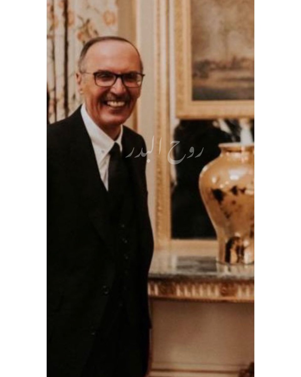 الدعاء للميت في يوم يوم الجمعة أجمل وصية وأحن دعاء : اللهم ارحم من توسدت أجسادهم الأكفان واختلطت عظامهم بالتراب، اللهم اجعل قبورهم خير مسكن تغفو به أعينهم، اللهُمَّ ارحم عبدك بدر بن عبدالمحسن وجميع موتى المسلمين برحمتك يا أرحم الراحمين🤍🙏🏽

•
#بدر_بن_عبدالمحسن
#البدر #روح_البدر