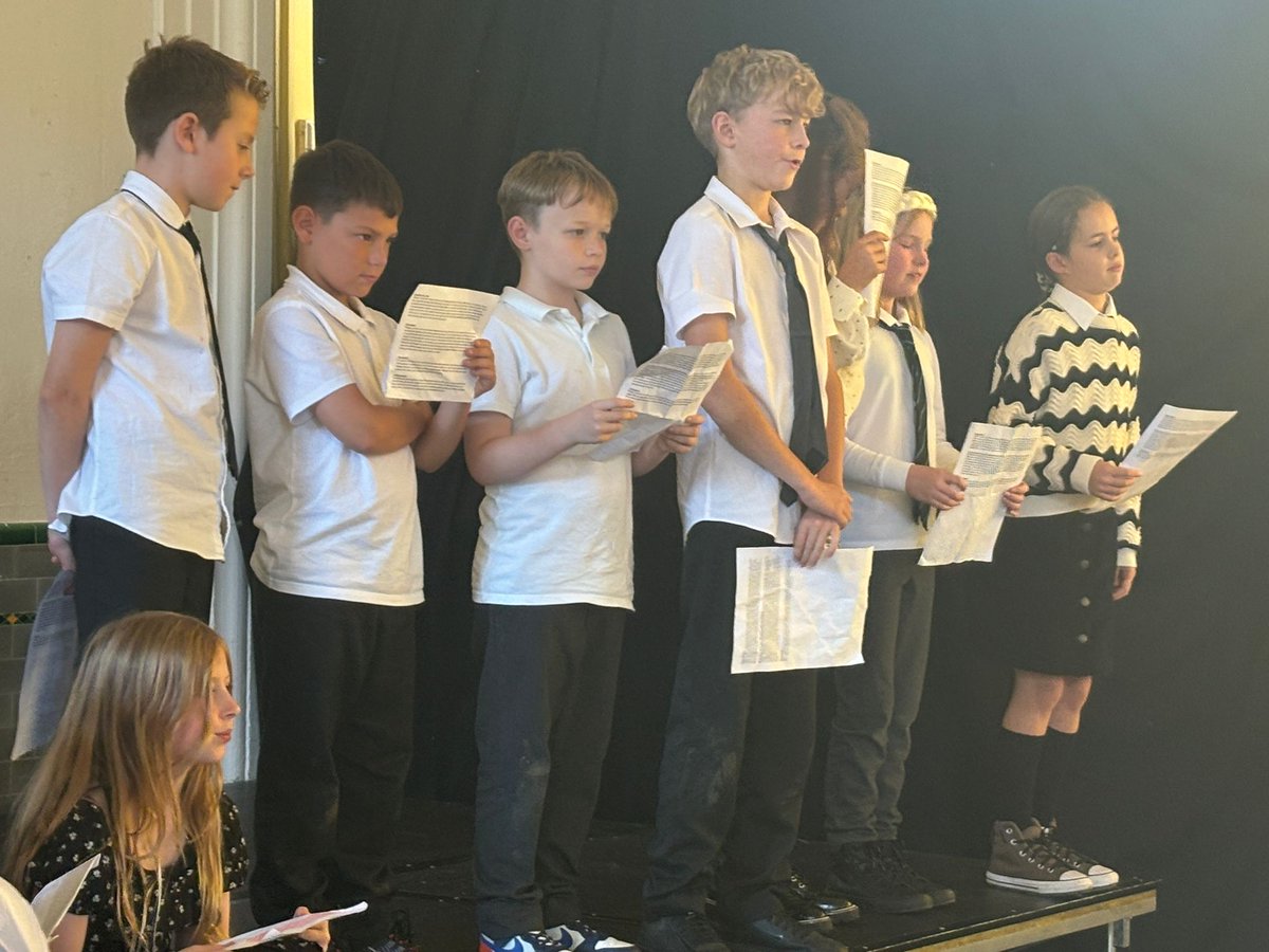 Our final four political parties present their manifestos in order to secure votes. Great job all round 👏👏👏👏 #Senedd2024