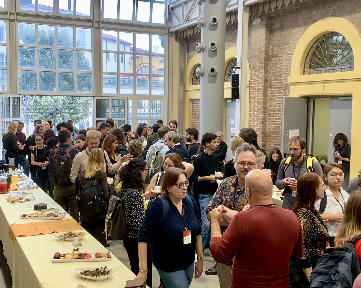 ArenaClimate's tweet image. We officially kick off #ClimateArena 🎉

Over 200 participants - 61% of whom are women - together for hands-on session, panel discussion and collaborative networking focused on the next big climate investigation 🔍

Let’s make climate journalims stronger, together. #CAC24