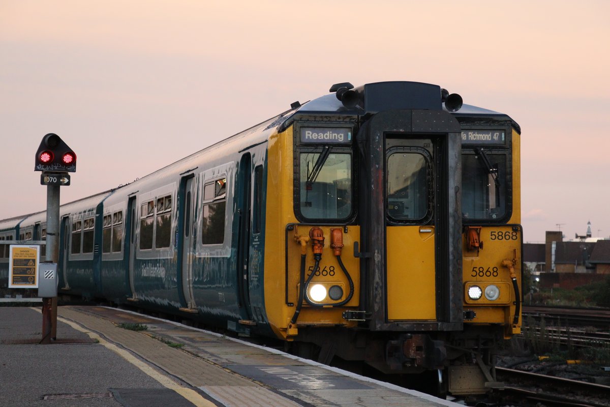 typicaldullname's tweet image. A few photos from yesterdays trip which saw me go on the Marston Vale line for the first time and catch up with Clapham&apos;s finest @Sam82767021 at the end of the day