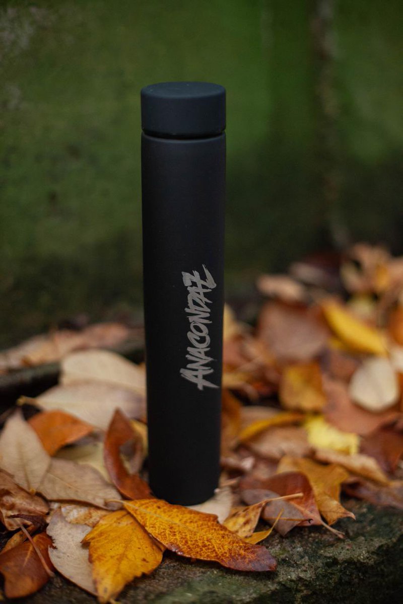 Неожиданно мы сделали миленькие термосы.

invmerch.ru/product/termos…