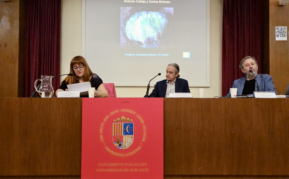 brionesci's tweet photo. Fue un placer dialogar ayer sobre #Arte y #Ciencia con mi amigo y colaborador @ACalleja_Ars y la gran @MarinaLimi, inaugurando el curso 2024/25 del ciclo @ArteDivulg en la @SedeAlicante_UA. Gracias a Marina y a todo el público por sus preguntas!!

(Fotos de Luismi Gutiérrez) https://t.co/eb0JCWOorN