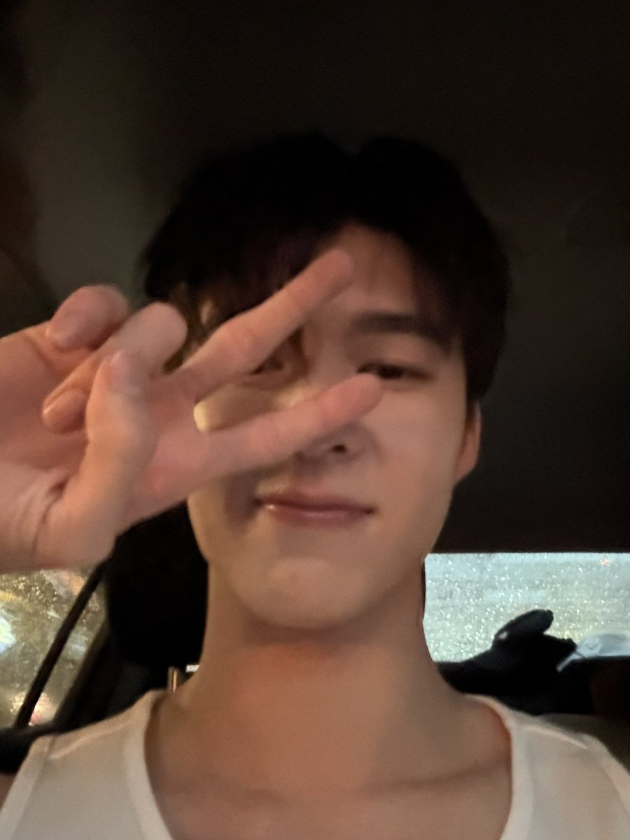 nichameen8's tweet photo. ไม่เป็นไรนะครับ ได้เจอก็มีความสุขแล้ว เอาปายยยยย~  #KOSEwithMeen https://t.co/w80PRJwy0V