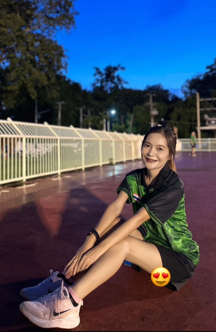 ปัณฑิตา. tweet media