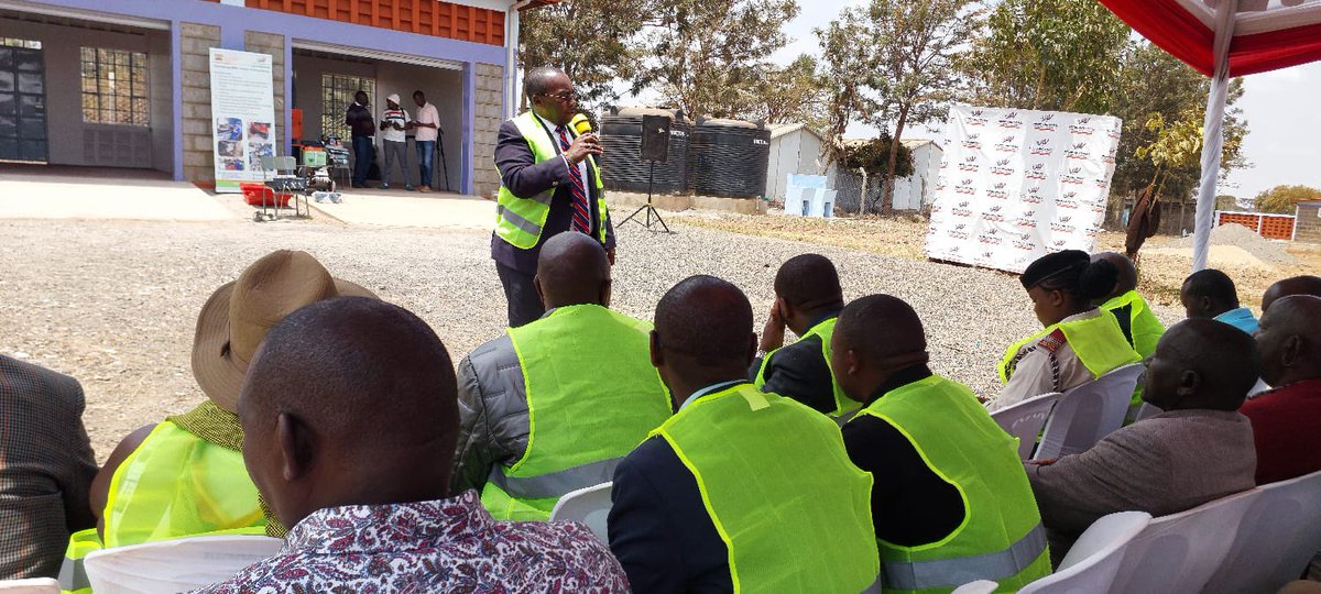 HANDING OVER OF EQUIPMENT TO MSEs ASSOCIATION AT KIMANA CIDC 
To enhance productivity and effectiveness of artisans based in Kimana Constituency, MSEA issued  diverse equipment  to operationalise the CIDC based in Kimana, Kajiado South Constituency.
