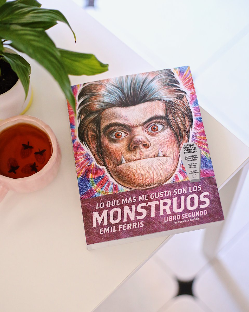 «Aunque el arte de la novela roza la perfección, el mensaje profundo es la aceptación de nuestros propios defectos. Los monstruos somos nosotros, y reconocerlo nos humaniza».

✍️ <a href="/Pauliaratos/">Pauliaratos 🌳📚🇵🇸</a>.
🔗 aratosleo.blogspot.com/2024/10/lo-que…