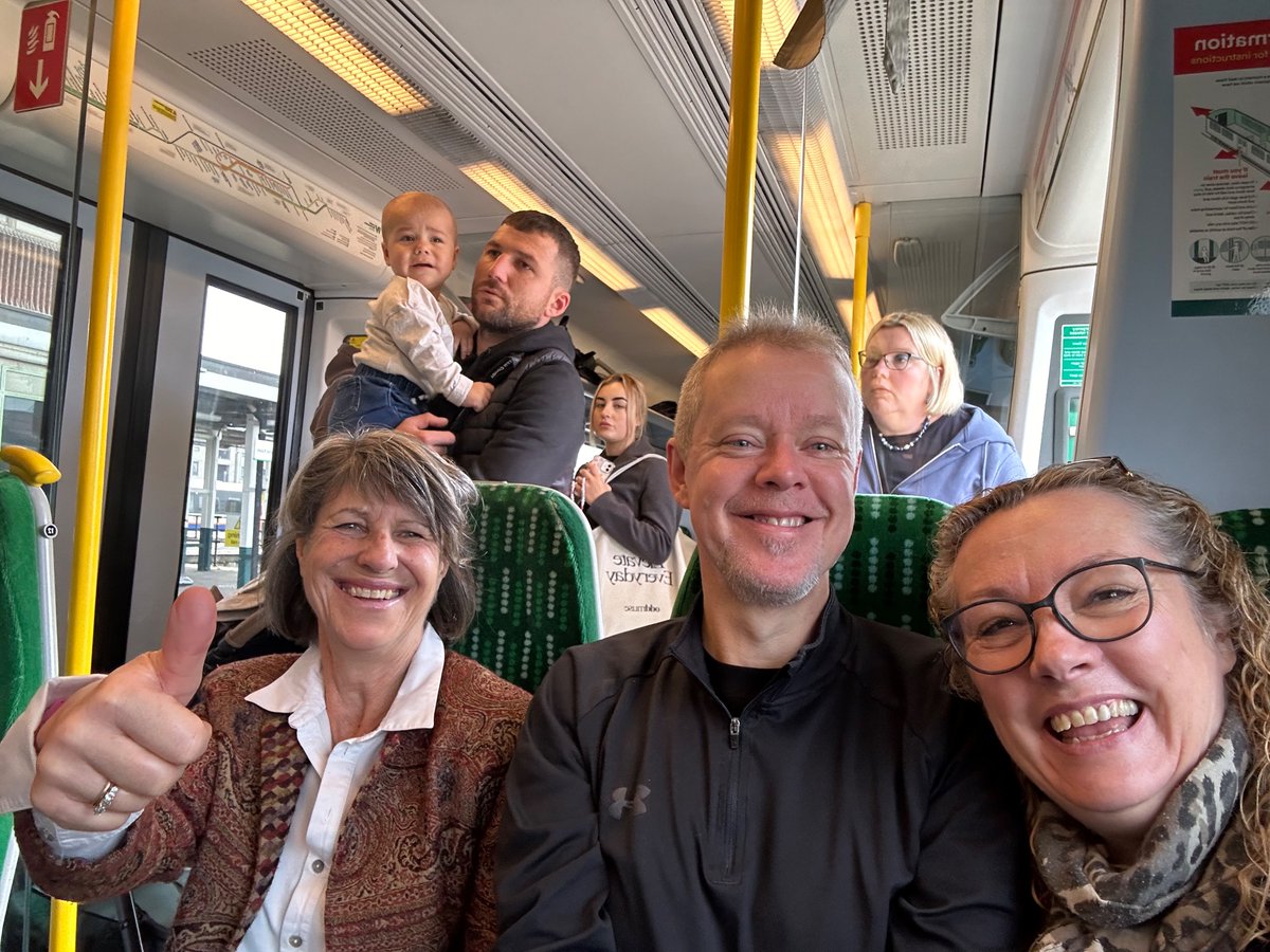 AniseedPR's tweet photo. I’ve caught the train from Mk to Euston regularly over the past 30+ years. Today was the first time I’ve heard @jon_brett do his ‘secrets of the iron road’ commentary. What a legend!! https://t.co/7Eb5TTFgX6