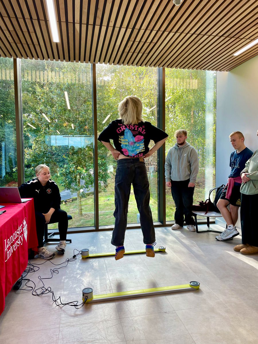 LU_SportsExSci's tweet photo. Amazing afternoon organised by @SallyJen_90 for our 1st years! Networking with loads of local businesses &amp; organisations 🤩 inc. Beu from @VoomNutrition, Eleanor and Lewis from @BFCYouthAcademy, CrossFit coach Oakley, &amp; Rachel from Strong Girls Squad, thank you all for coming! https://t.co/u5JKX3iZ6Y