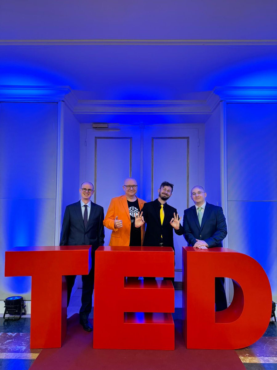 <a href="/TEDAIVienna/">TEDAI Vienna</a> we thank you for hosting us!

Rolling with the <a href="/AIPRMcorp/">AIPRM</a> squad, spreading practical AI, in combination with TED inspiration.

Winner combo, if you're here join us!
We got espresso and prompt engineering.