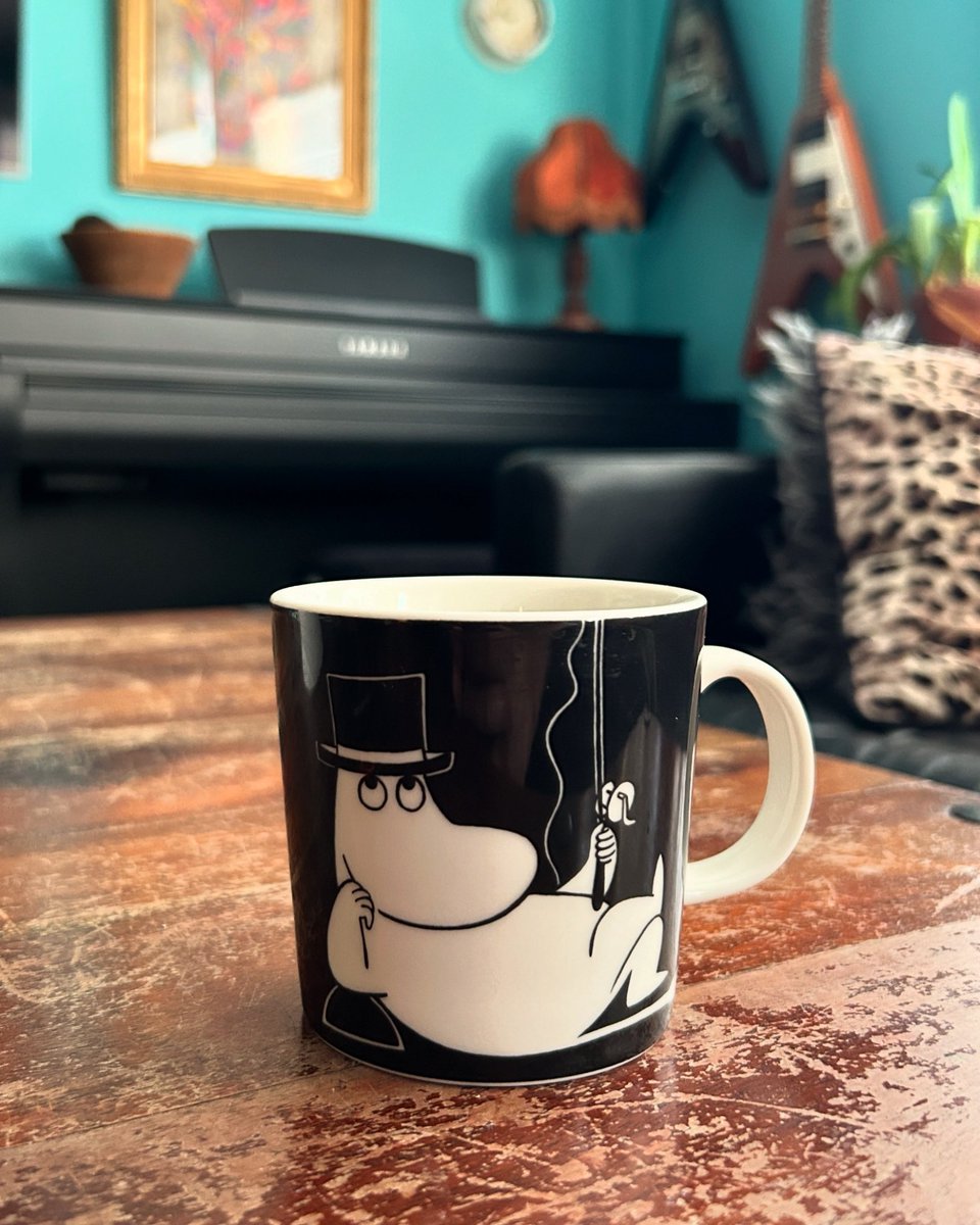 pmsaari's tweet photo. Fk it. Gone fishing. #AnotherCupOfCoffee #ExpressYourselfWithAMoominMug #moominmug #muminmugg #muumimuki #moominarabia #coffeewithmilk https://t.co/pUcNUT5tCQ