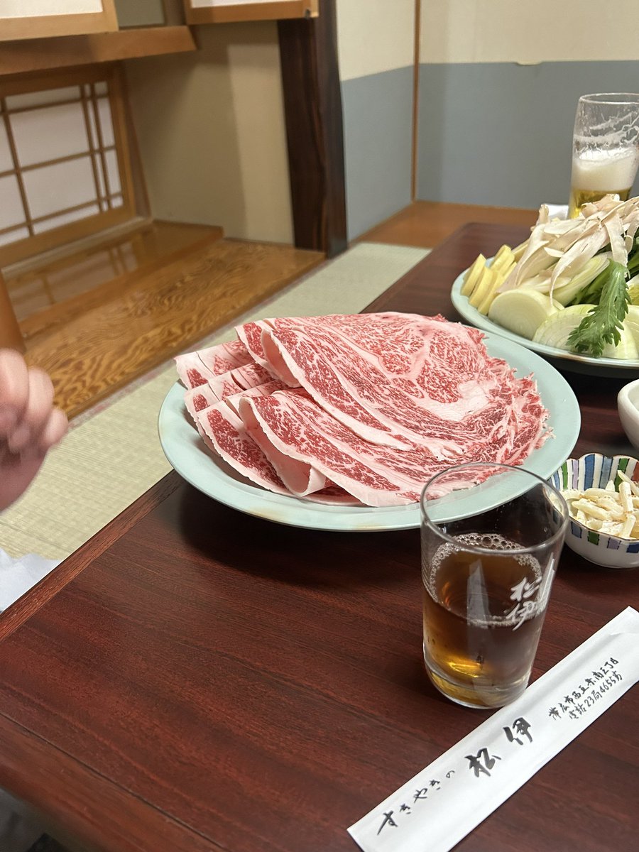 5starRvd's tweet photo. 今日はズルをしにきたよ！ https://t.co/mocIJYKA9o