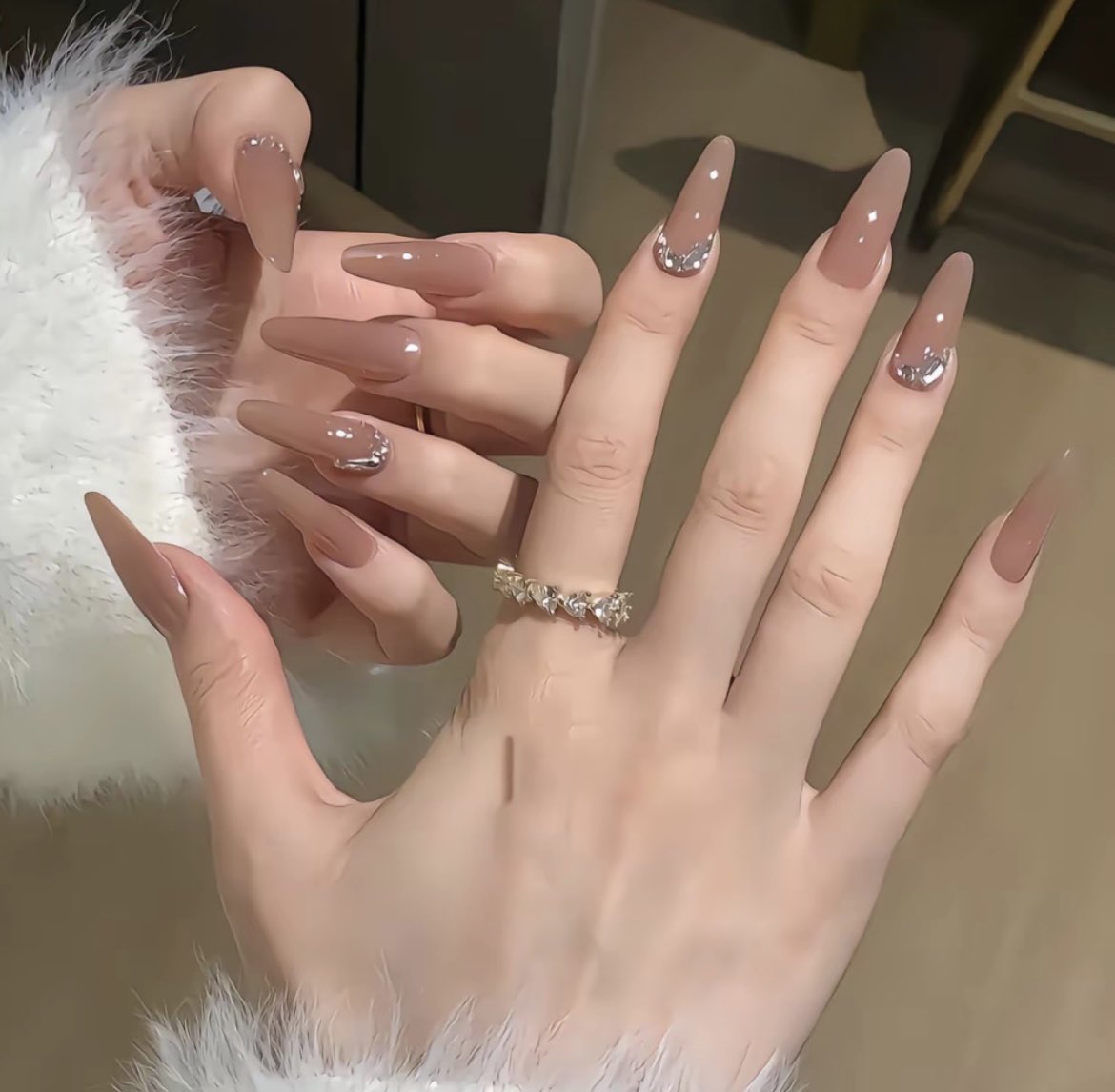 ネイルにマツエクに、
女の子お金かかるけど楽しいよね〜🎀
ネイルは特に毎月の楽しみのひとつ🫶🏻