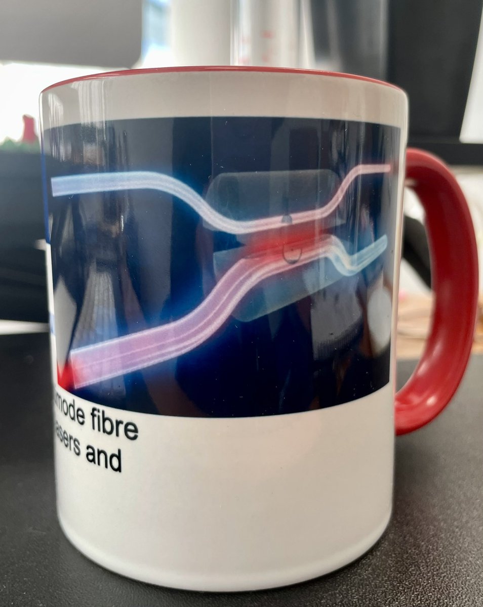 UFOlaser-lab (@ufolaser) on Twitter photo <a href="/MAChernysheva/">Maria Chernysheva</a> A small token of first-time first author appreciation. It’s becoming our tradition. <a href="/MAChernysheva/">Maria Chernysheva</a> A small token of first-time first author appreciation. It’s becoming our tradition.