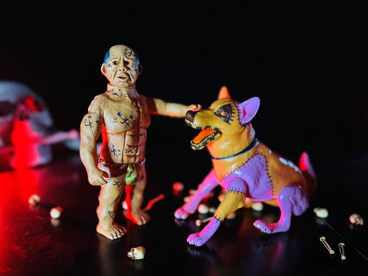 11月2日より表参道のギャラリーMATで開催する「片桐デハラソフビ展」に