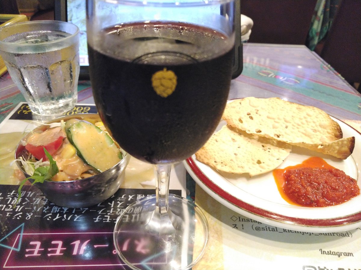 fangfangLions's tweet photo. そうだ、今日、金曜日じゃん🍛😮
#芳芳のオヤジな晩酌
#SITAL https://t.co/mIJGGYOv1p