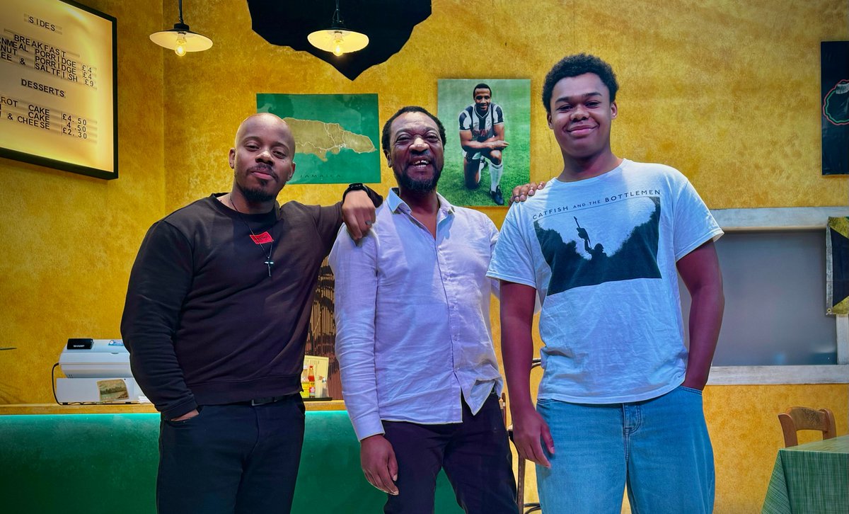 Revealed opens tonight! 🎉

A whole lot of hard work, passion, and love has gone into this production. We can't wait to share it with you Cov. 💚

Break a leg to our wonderful cast and crew.

🗓️ Fri 18 Oct - Sat 2 Nov
🎟️ buff.ly/3VDypIx