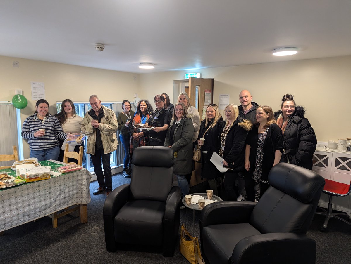 It was such a cosy morning as some members of staff and tenants enjoyed coffee and cake at Craven Mount in Halifax.
We played a coffee quiz, interacted with each other and most importantly raised funds for Macmillan Cancer Support. 

#serviceactivities #hortonhousing