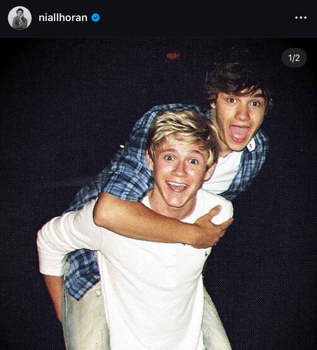 harrymoonchild's tweet photo. This make me feel so numb https://t.co/PbJSLIMUEH
