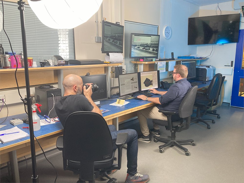 A great photoshoot with the #industry team and beamline staff <a href="/DiamondLightSou/">Diamond Light Source</a>. Many thanks to @h2creativedigi and Sam Gibson!