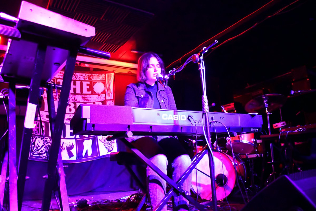 I Love My Brick tweet media