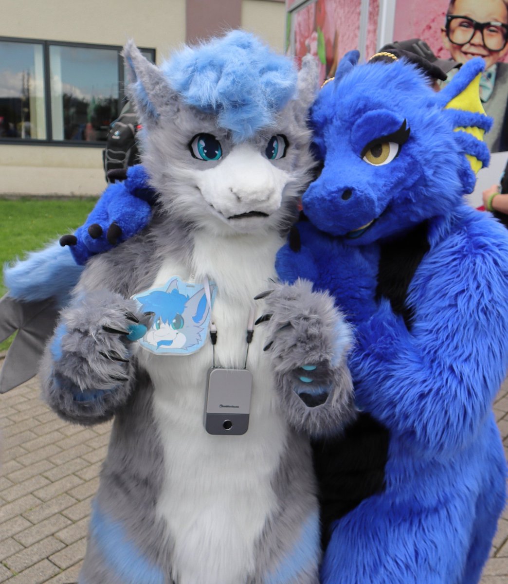 Selyroth/Selaira Nightclaw tweet media