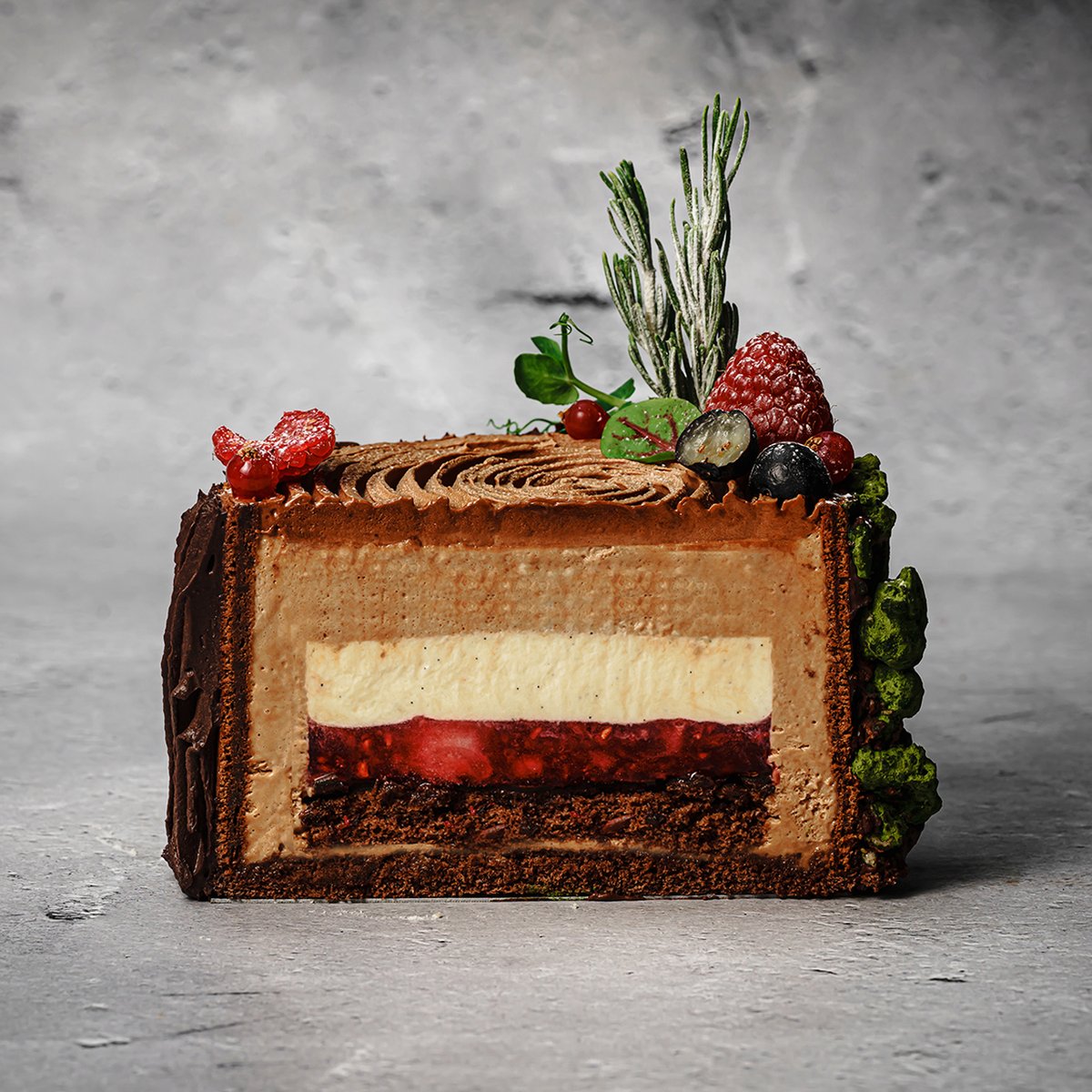 Buche de Noel Chocolat】ブッシュドノエルショコラ 伝統的なケーキを