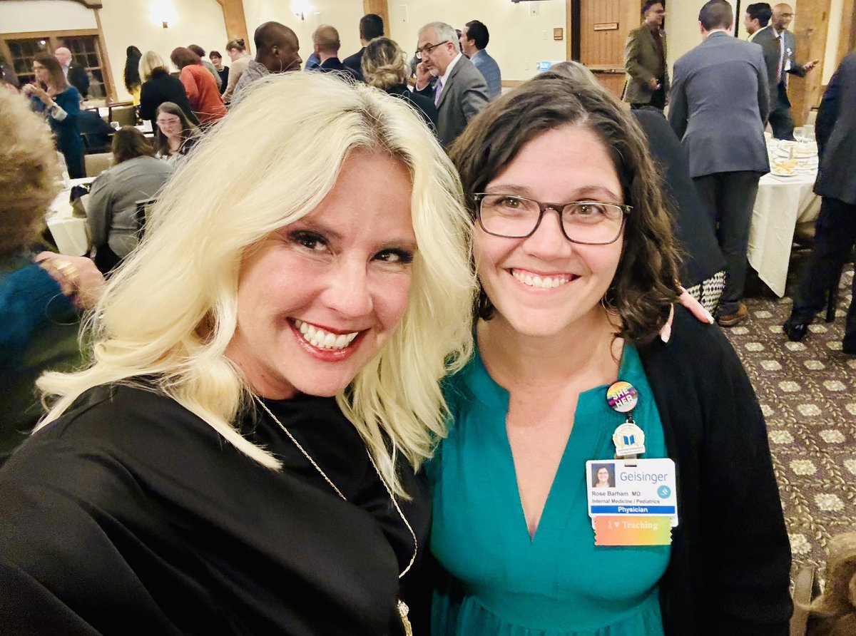 Michelle Schmude tweet media