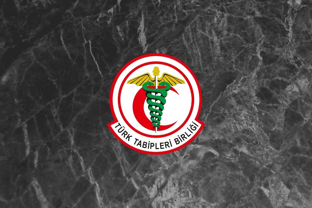 Yenidoğan Çetesi Olayı, Sağlıkta Piyasacı Dönüşümün Vahim Sonuçlarından Biridir; Çözüm ise Kamucu, Eşit, Ulaşılabilir, Ücretsiz, Nitelikli Bir Sağlık Sistemindedir

👇
ttb.org.tr/145ykln