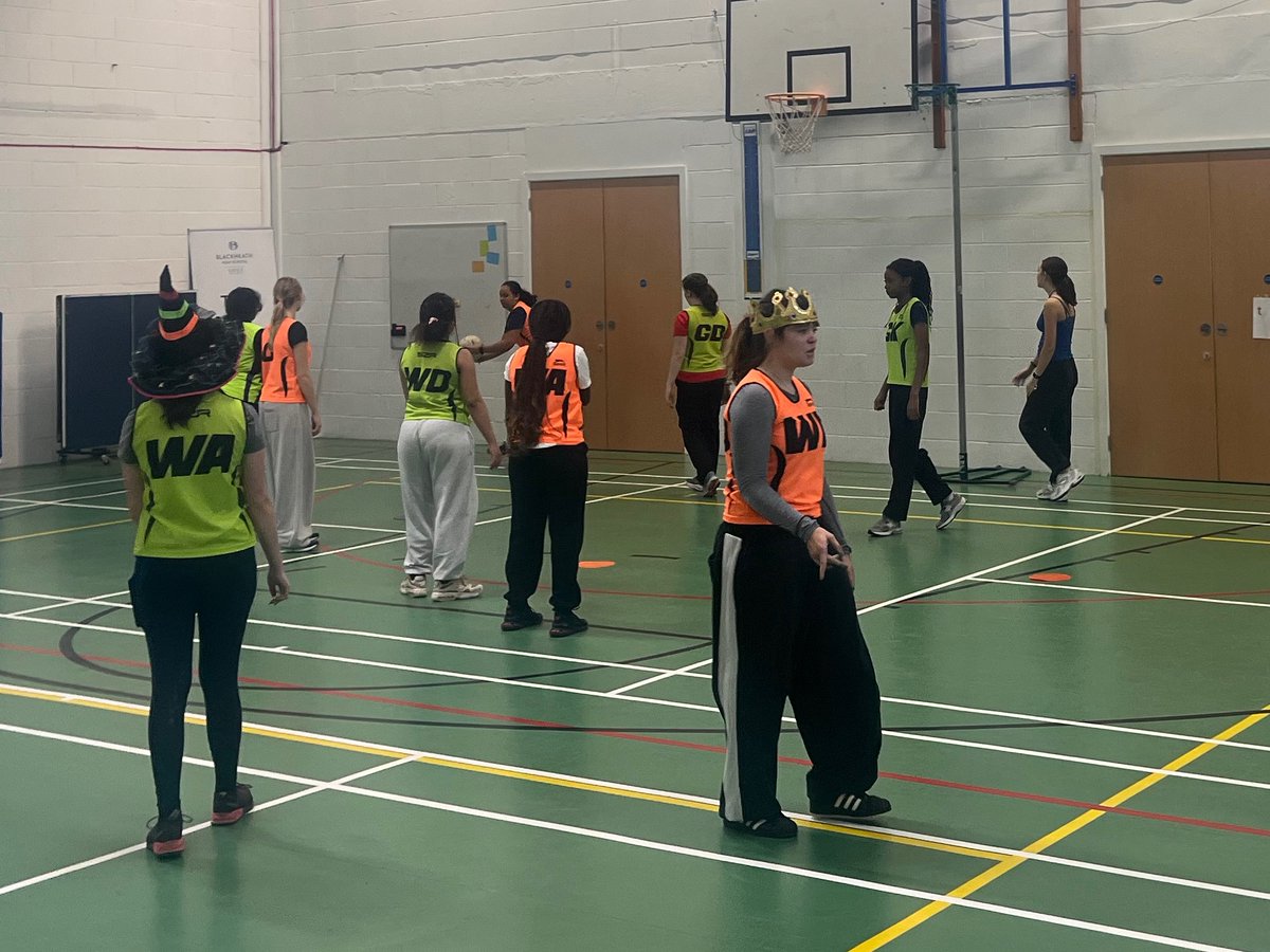 BlackheathHigh Sport (@blackheathsport) on Twitter photo Halloween vibes with Mrs Harris for Sixth Form games this morning ππ»π§ββοΈ <a href="/BlackheathHigh/">Blackheath High School GDST</a> Halloween vibes with Mrs Harris for Sixth Form games this morning ππ»π§ββοΈ <a href="/BlackheathHigh/">Blackheath High School GDST</a>
